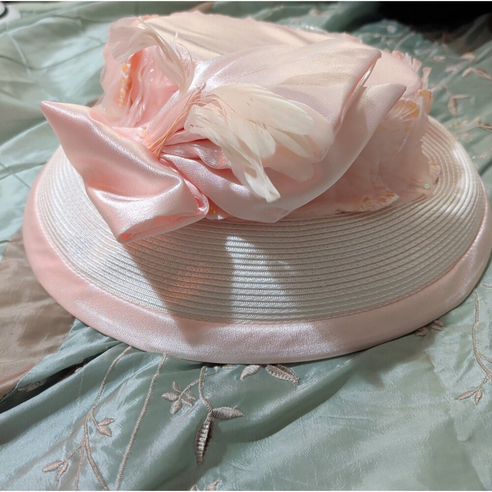 Whittall Shon Pink Derby Hat Bow Sequin Feather Woven Vintage Style - Picture 12 of 16